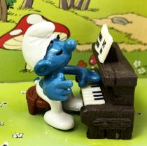 The Smurfs - Schleich - 40229 Smurf with Piano