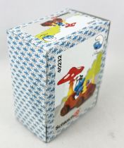 The Smurfs - Schleich - 40232 Smurf in Mushroom Car (New Look Box)