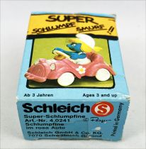 The Smurfs - Schleich - 40241 Smurfette drives a pink car (w/box)