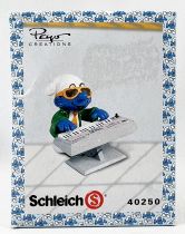 The Smurfs - Schleich - 40250 Smurf with Electronic Keyboard (New Look Box)