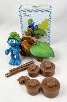 The Smurfs - Schleich - 40264 Smurf with Leaf Car (New Look Box)