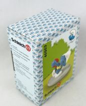The Smurfs - Schleich - 40503 Smurf Disc Thrower (New Look Box)