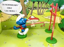 The Smurfs - Schleich - 40506 Smurf Jump with Pole (loose)