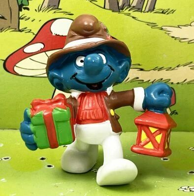 The Smurfs - Schleich / Applause - 20201 Christmas Smurf with gift and lamp