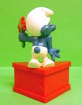 The Smurfs - Schleich - Falling in Love Smurf  \'\'I love you\'\' (red base)