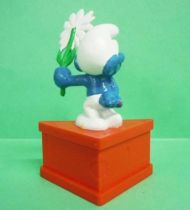 The Smurfs - Schleich - Shy Smurf \'\'Thanks for wishes!\'\' (red base)