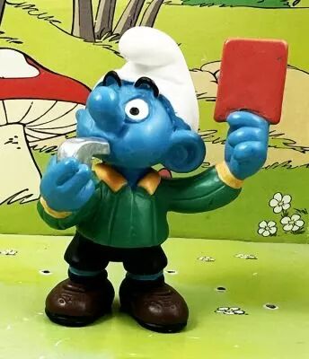 The Smurfs - Schleich -20472 Soccer \'s arbitrator Smurf
