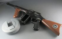 The Untouchables - Thompson M1 SMG - Pilen Ref. 55