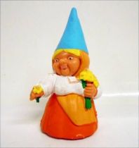 The world of David the Gnome - PVC Figure - Lisa picking of the flowers (orange dress)