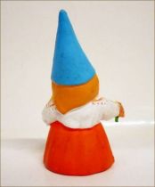 The world of David the Gnome - PVC Figure - Lisa picking of the flowers (orange dress)