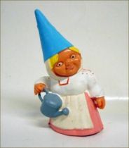 The world of David the Gnome - PVC Figure - Lisa with a watering-can (pink dress)
