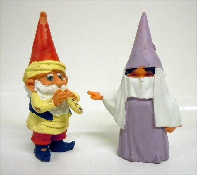 Two 1980 World of David Gnome Vintage PVC Figure Unieboek Toy