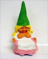 The world of David the Gnome - PVC Figure - Susan breast-feeds a baby