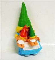 The world of David the Gnome - PVC Figure - Susan breast-feeds twins