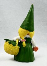 The world of David the Gnome - Star Toys PVC Figure - Susan with her basket (green dress)