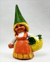 The world of David the Gnome - Star Toys PVC Figure - Susan with her basket (orange dress)
