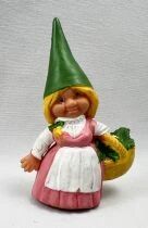 The world of David the Gnome - Star Toys PVC Figure - Susan with her basket (pink dress)