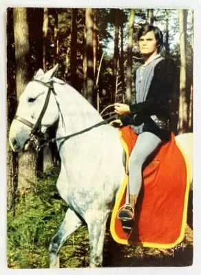Thierry la Fronde - Carte Postale ORTF / Editions Yvon - n�04 Quand le hors la loi redevient Seigneur de Janville...