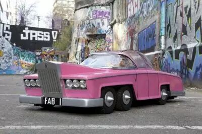 Thunderbirds - FAB1 Rolls Royce de Lady Penelope - R�plique Echelle 1/4 