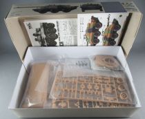 Tiger Model 4602 AMX-10RCR Tank Destroyer Armée Française 1/35 Neuf Boite