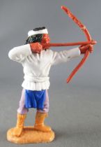 Timpo - Apaches - Piéton tireur à l\'arc torse blanc jambes penchées à gauche (pagne bleu pantalon lilas bottes ocres)