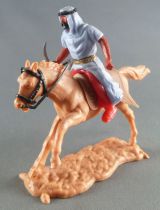 Timpo - Arabs - Mounted - Blue (knife) red trousers (gold belt) tan galloping (long) horse