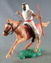 Timpo - Arabs - Mounted - White (knife & rifle) black trousers (red belt) light brown galloping (short) horse
