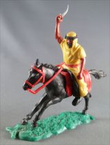 Timpo - Arabs - Mounted - Yellow (scimetar) black trousers (red belt) black galloping (long) horse