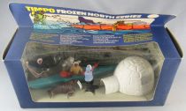 Timpo - Eskimos - Frozen North Series Kayak Igloo Set & 4 Figures (ref 299) 3