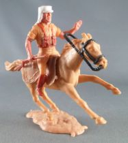 Timpo - Foreign Legion - Mounted left arm raised (rifle) light brown galloping (short) horse