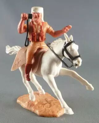Timpo - L�gion Etrang�re - Cavalier radio cheval blanc galop court