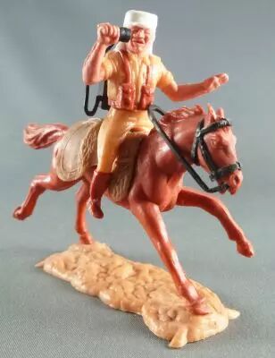Timpo - L�gion Etrang�re - Cavalier radio cheval marron galop long