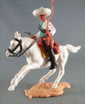 Timpo - Mexicans - Mounted (moulded belt) both hands at waist height white jacket (pistol & whip) black legs white hat white gal