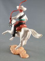 Timpo - Mexicans - Mounted (moulded belt) both hands at waist height white jacket (pistol & whip) black legs white hat white gal