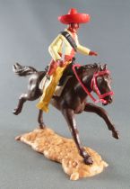 Timpo - Mexicans - Mounted (separate belt) holding knife yellow jacket lemon yellow legs red hat dark brown galloping (long) hor