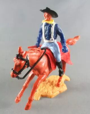 Timpo - Us cavalerie (Nordiste) 1�re s�rie - Cavalier 2 bras pendants (winchester) Cheval marron galop court