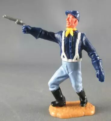 Timpo - Us cavalery (Federate) 2sd s�ries (2 pieces head) - Footed right arm outstreched (pistol) leaning to the right legs