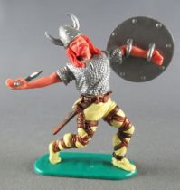 Timpo - Viking - Piéton Blessé par flèche (flèche cassée) (roux)  jambes avancant jaunes hache double bouclier gris