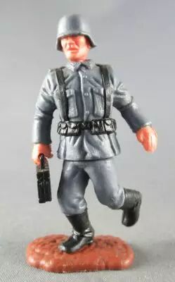 Timpo - WW2 - Allemands - 2�me s�rie (t�te & casque monobloc) - Porteur boite munitions jambes courantes