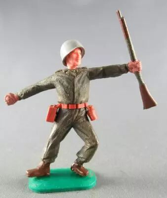 Timpo - WW2 - Am�ricains - 1�re s�rie - Lanceur grenade jambes pli�es vers la gauche