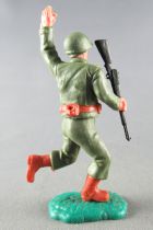 Timpo - WW2 - Americans - 2nd series - Arm raised (rifle) running legs