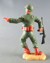 Timpo - WW2 - Americans - 2nd series - Pointing (machine gun) standing leaning to the left legs