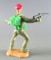 Timpo - WW2 - British (Airborne Red Beret) - 1st series - Both arms outstreched (rifle) (both legs bent