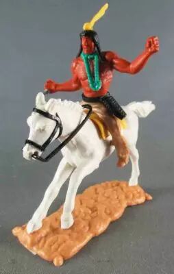Timpo Indiens 3�me s�rie (t�te 3 pi�ces - ceinture �tui) Cavalier Les bras tendu (couteau) jambes Beiges Plume Jaune Cheval Blan