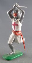 Timpo Middle-Age Crusader 2nd serie footed with both arms above head running legs sand base