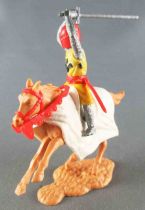 Timpo Middle-Age Medieval Knights Mounted Yellow & Red Helmet Both Handed Sword Light Brown galloping horse (white caparison) Re