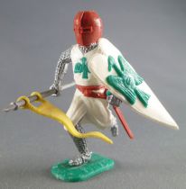 Timpo Moyen-Age chevaliers médievaux piéton blanc casque roux étandart jambes courantes