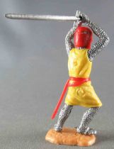 Timpo Moyen-Age Chevaliers Médievaux Piéton Jaune Casque Rouge épée à 2 mains jambes avançantes
