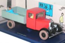 Tintin - Editions Atlas - N° 36 Mint in box red truck from The blue lotus