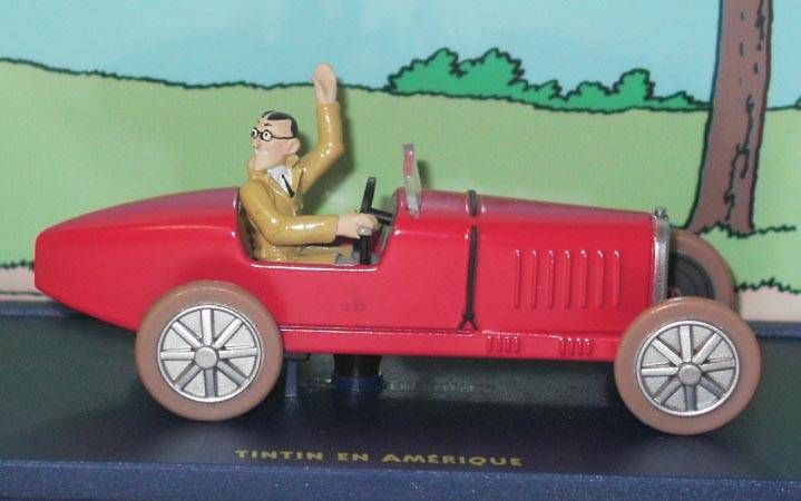 Bulle en Stock - EN VOITURE TINTIN (ATLAS) 54 LE BOLIDE DE BOBBY SMILES DE  TINTIN EN AMERIQUE